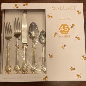 Brand New in Box Wallace Napoleon Bee Stainless flatware spoon fork knife 45 pcs